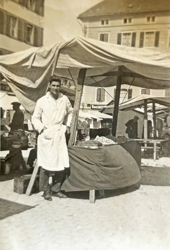 Franz Jonasch-Bienz, auf dem Markt (1932)